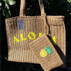 Aloha Sonoma Straw Tote Wristlet Set NWT Beach Bag Yellow Pineapple Embroidered